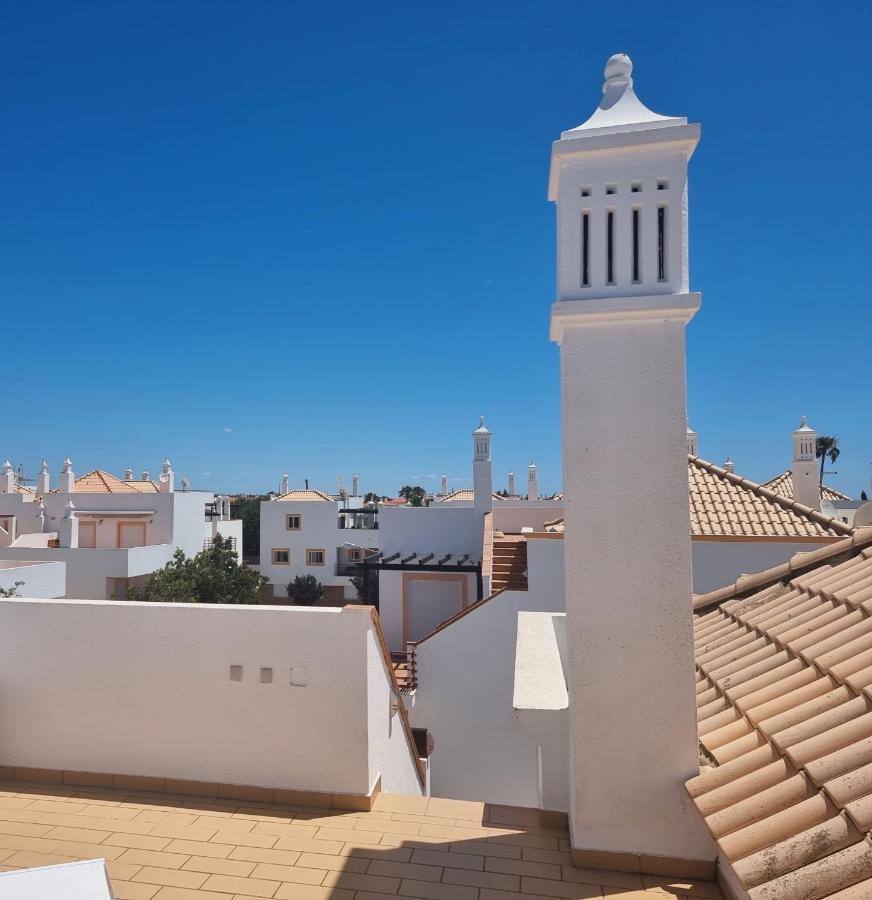 Cabanas De Tavira Gomeira, 2 Bedroom, 3 Terraced Penthouse With Seaview, 300M From The Sea Exterior photo